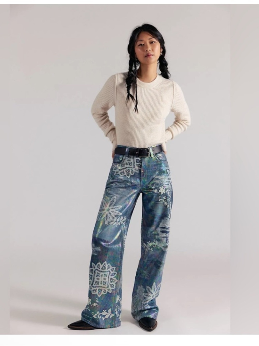 We The Free Tinsley Printed
High-Rise Illusions Jeans size 28S
NWT